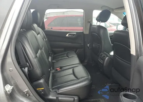 2015 Nissan Pathfinder S z USA, uszkodzony, nr VIN 5N1AR2MM4FC634983